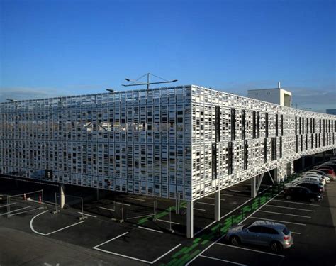 ealing zone  parking  pearline beard blog