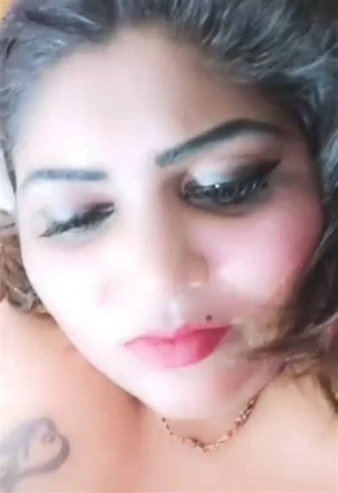 Desi Bbw Scrolller