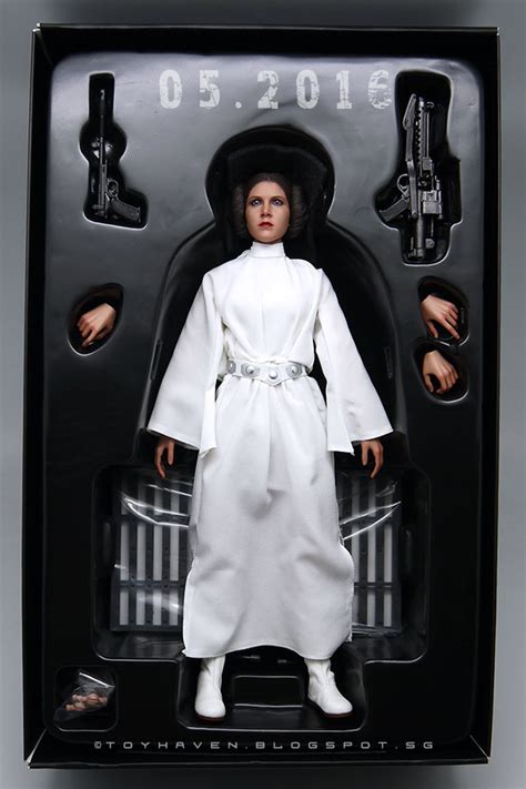 Toyhaven Review 1 Hot Toys Star Wars A New Hope 1 6th Scale Princess Leia Collectible Figure