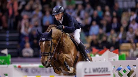 Springreiten Hannes Ahlmann Gewinnt Championat Beim CSI Neustadt