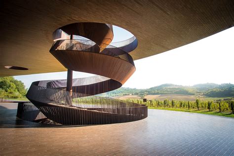 La cantina vinicola più bella del mondo è in Toscana Sky Arte