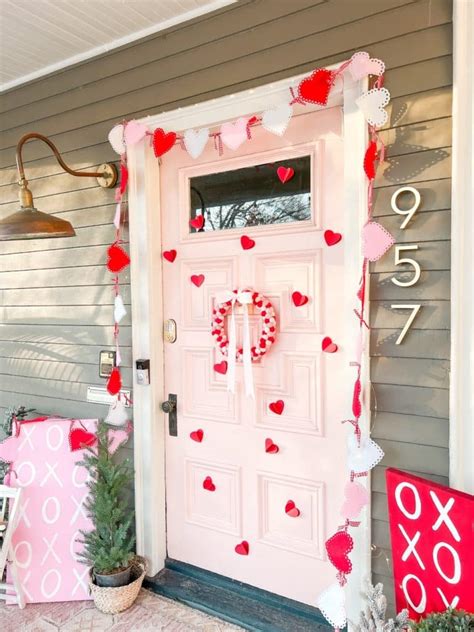 Easy Diy Valentine S Day Porch