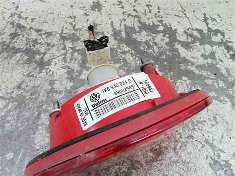 89032905 STOP POSTERIORE DESTRO INTEGRATO NEL PORTELLO VOLKSWAGEN Golf