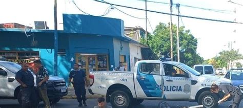 Una Mujer Fue Asaltada En El Barrio La Loma Un Joven Sali A