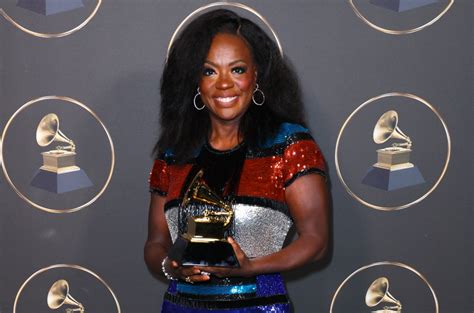 Viola Davis Becomes an EGOT With Grammy Win