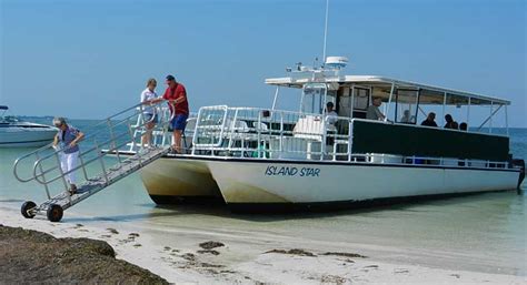 Things to do in Tarpon Springs: From sponge docks, visit dazzling island