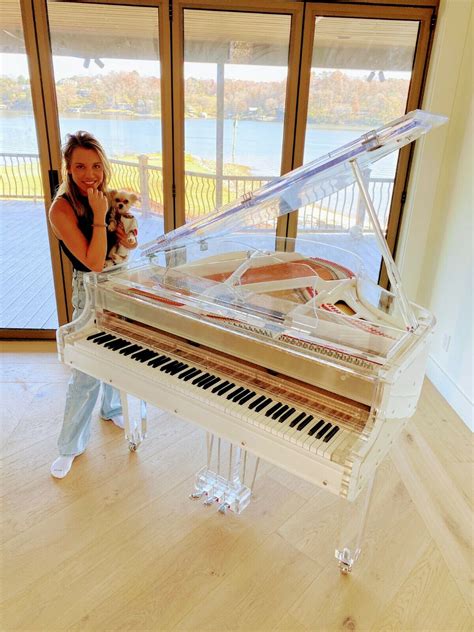 Full Crystal Grand Piano Handcrafted transparent VS1 Grand Pianos luxury - A440 Pianos