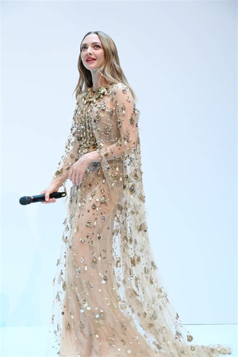 Amanda Seyfried Is A Showstopper In Jason Wu At Last Nights Cnn Heroes