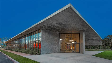 University Of Miami School Of Architecture Thomas P Murphy Design