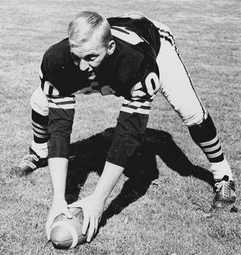 Original Oakland Raider Hall Of Famer Jim Otto Dies At 86