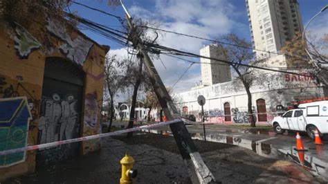 Cortes De Luz En Santiago Por Intenso Sistema Frontal Esta Son Todas