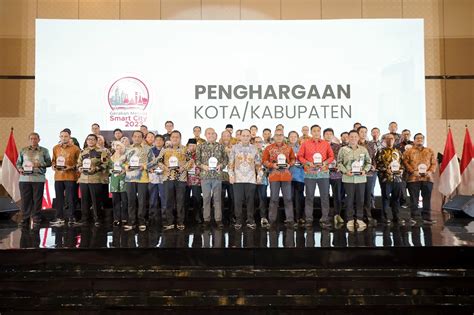 Pemerintah Kabupaten Asahan Terima Penghargaan Smart City Tahun