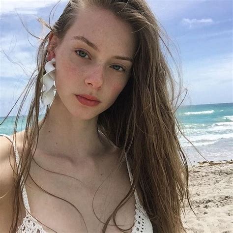 Lauren De Graaf Porn Pic