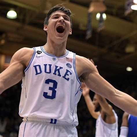 Grayson Allen Receives Technical for Tripping Elon Player | Bleacher ...