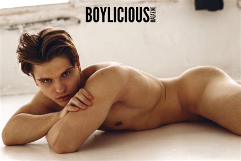 Hot Dudes Good Mood On Twitter Rt Boyliciousmag Model Igor