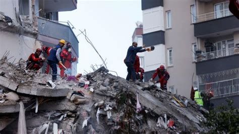 トルコ南東部で大きな地震、トルコとシリアで計7800人以上死亡 Bbcニュース