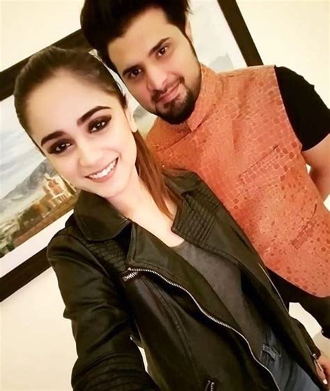 Aima Baig With Nabeel Shaukat Ali - Arts & Entertainment Images & Photos