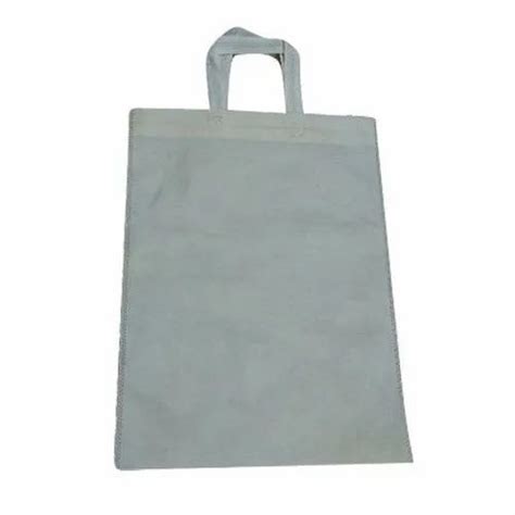 White Loop Handle 5kg Non Woven Shopping Bag Packaging Type Packet At