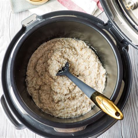 Slow Cooker Oatmeal Easy Overnight Recipe The Worktop