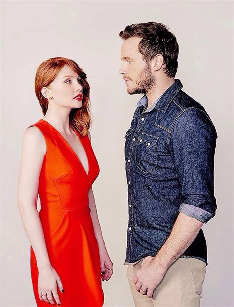 Bryce Dallas Howard And Chris Pratt Jurassic World Photo 38985211 Fanpop