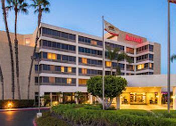 Fullerton Marriott at California State University in Fullerton ...