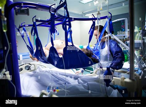 Intensive Care Unit Stock Photo Alamy
