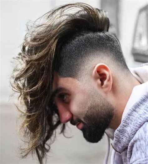 18 Trendy Undercut Long Hairstyles For Men In 2021 2022 Hairstyles