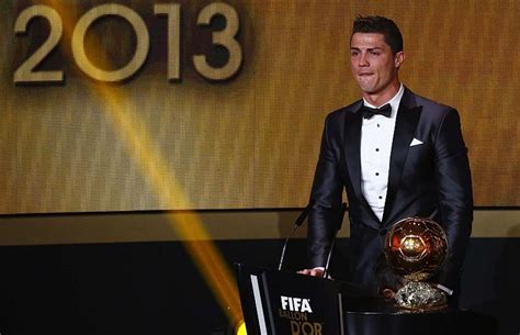 Cristiano Ronaldo Escolhido O Melhor Do Mundo