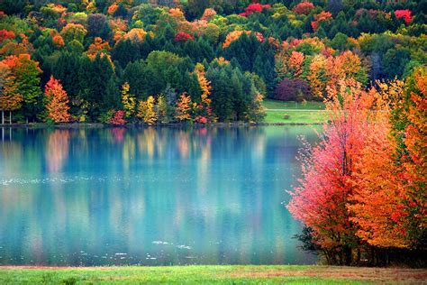 Best Fall Foliage Destinations To Visit In The Usa