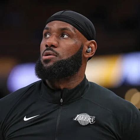 Lebron James Nejl Pe Placen Sportovci Forbes