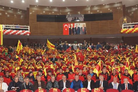 Göztepe nin yeni altyapı tesisleri tanıtıldı Timeturk