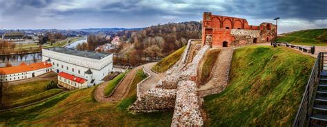 Panorama: Upper Vilnius Castle Complex Stock Image - Image of famous ...