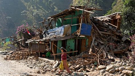 Pope Prays For Victims Of Quake In Nepal Floods In Europe Catholic