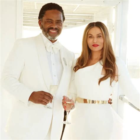 Tina Knowles Files For Divorce From Actor Richard Lawson