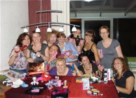 Dildoparty Een Dildo Party Om Nooit Te Vergeten Sexclusively