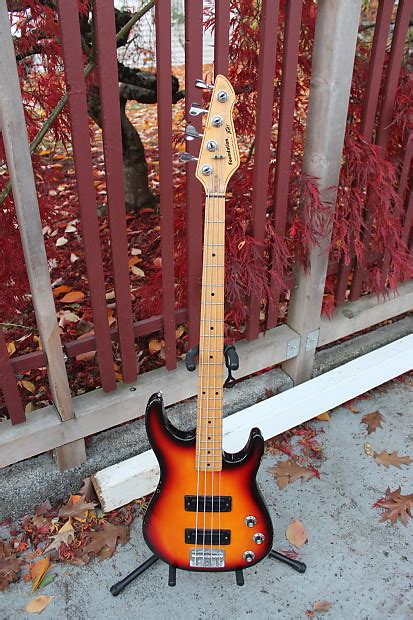 Vintage Made In Usa Peavey Foundation Bass Guitar Sunburst Reverb