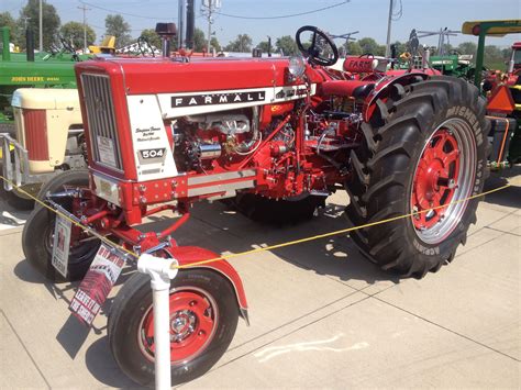 Farmall 504 Chromed Out Farmall Farmall Farmall Tractors Case Tractors