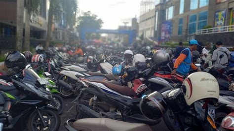 Pemkot Banjarmasin Terapkan Kebijakan Tarif Parkir Baru