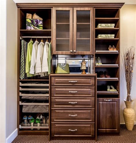 Italian Walnut Reach In Closet Display Danville Showroom Cl Sico