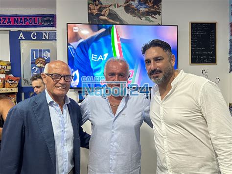 L Inaugurazione Del Club Napoli Boscoreale Tra Ospiti Illustri E Cori