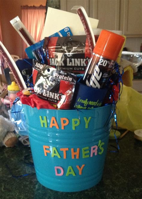 Fathers Day Bucket Filled With All His Favorite Things Manualidades