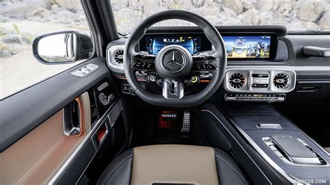 2025 Mercedes-AMG G 63 - Interior, Cockpit | Caricos