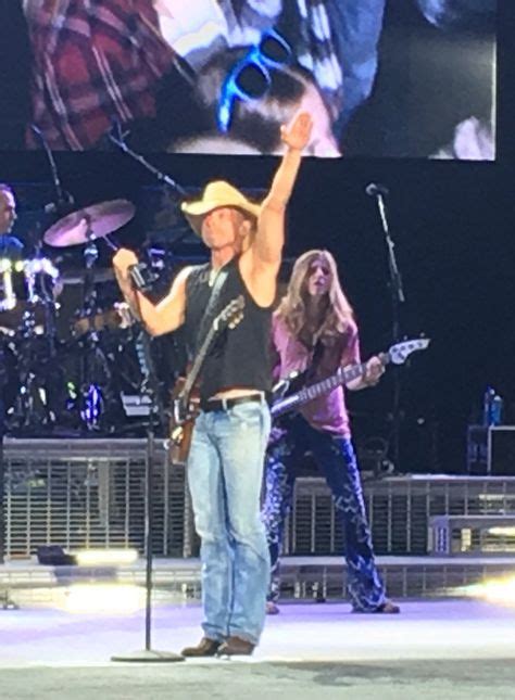 15 Best Kenny Chesney Concert Images Cute Outfits Summer Fashion