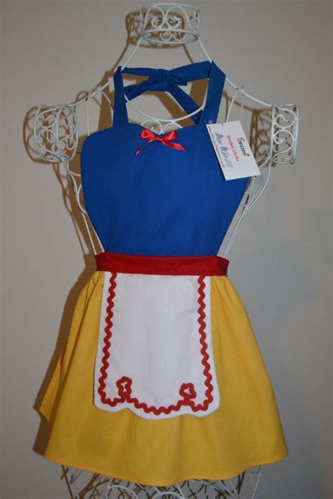 Disney Princess Snow White Apron Child Size Disney Princess Snow