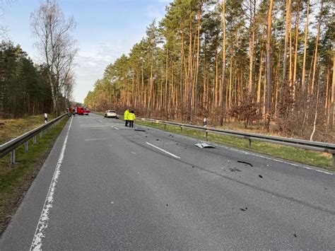 Verkehrsunfall Mit Mehreren Beteiligten Auf Der B188 Vier Personen