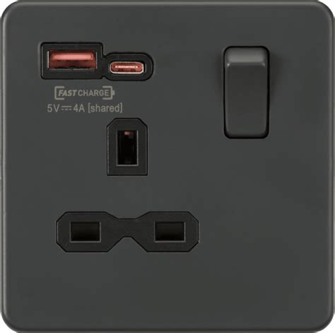 SFR9919AT Screwless 1G Switched Socket With Dual USB Fastcharge Ports A