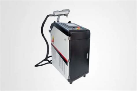 Mid Low Power Handheld Pulsed Laser Cleaning Machine Hcp C Get A