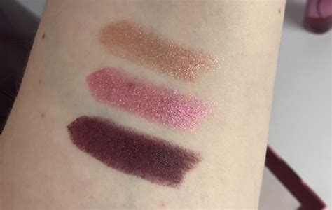 Swatches de la Colección Naked Cherry de Urban Decay Me Sorprendió