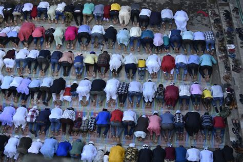 Salah Das Gebet Politik F R Kinder Einfach Erkl Rt Hanisauland De