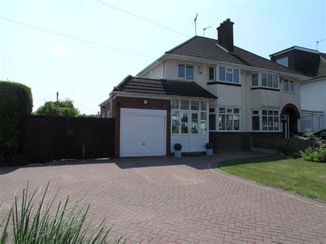 3 Bed Semi Detached House For Sale In Shenstone Valley Road Halesowen